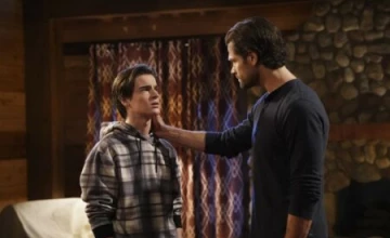 Кадр из сериала Уокер